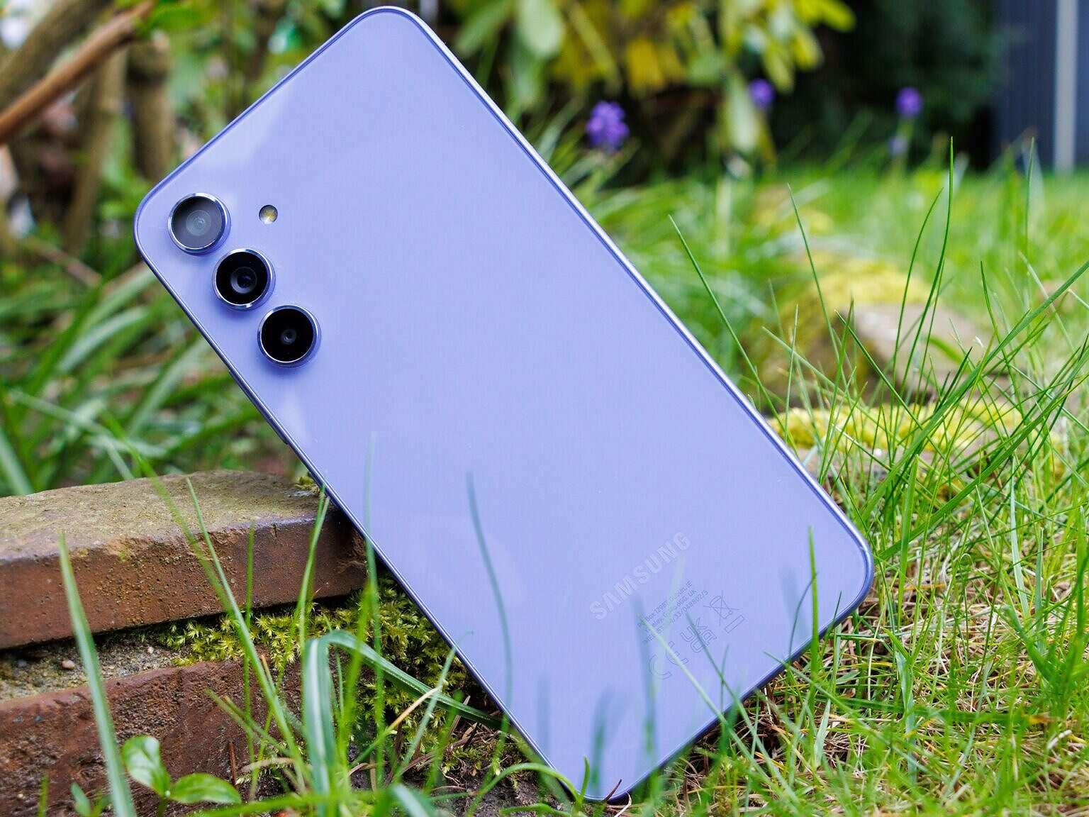 جلاكسي1 هاتف Samsung Galaxy A54 (وكالات)