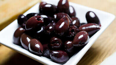 مخلل زيتون (مواقع)