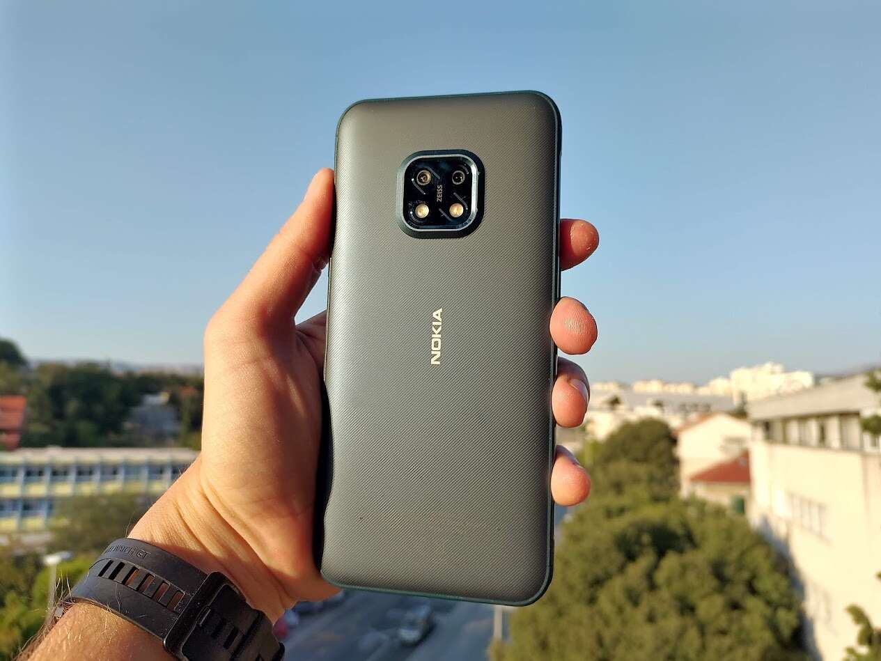 نوكيا إكس آر 20 هاتف (Nokia XR20)
