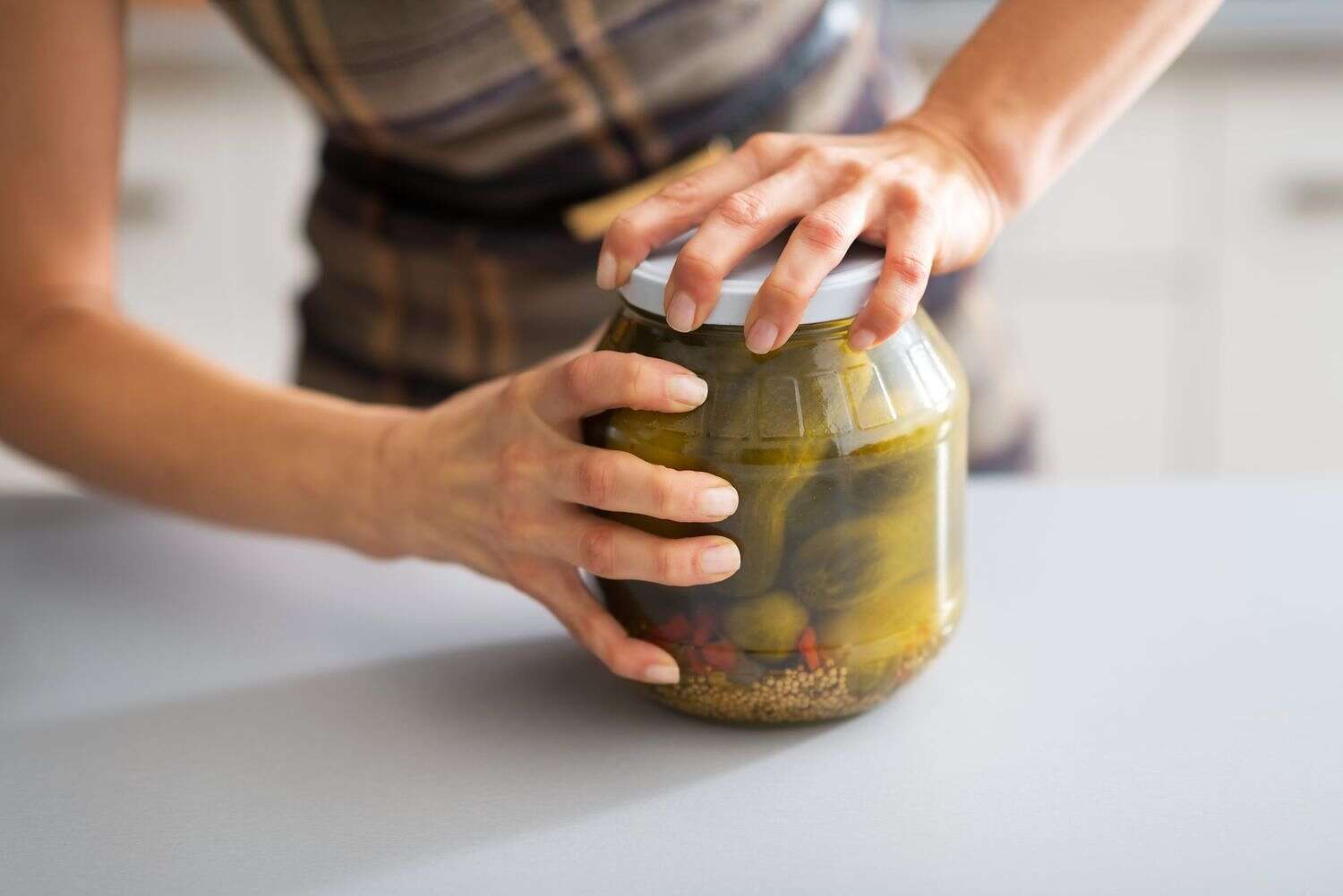 غطاء برطمان9 غطاء برطمان عالق (مواقع)
