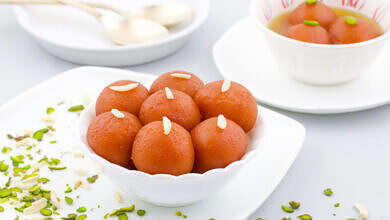 عوامة تركية (مواقع)