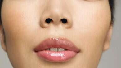 شكل الأنف والشخصية (مواقع)