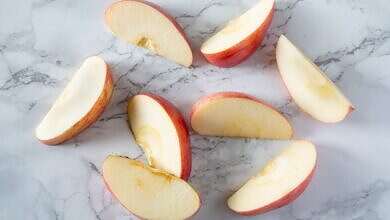 شرائح تفاح (simplyrecipes)