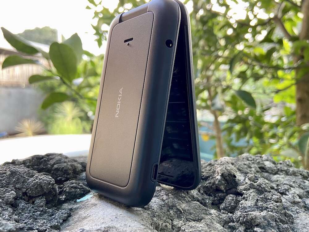 نوكيا فليب هاتف Nokia 2660 Flip (مواقع)