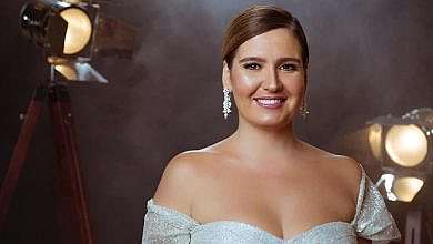 الفنانة هنا شيحة (مواقع)