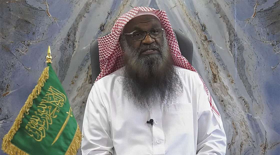 عادل الكلباني إمام الحرم السابق عادل الكلباني (وكالات)