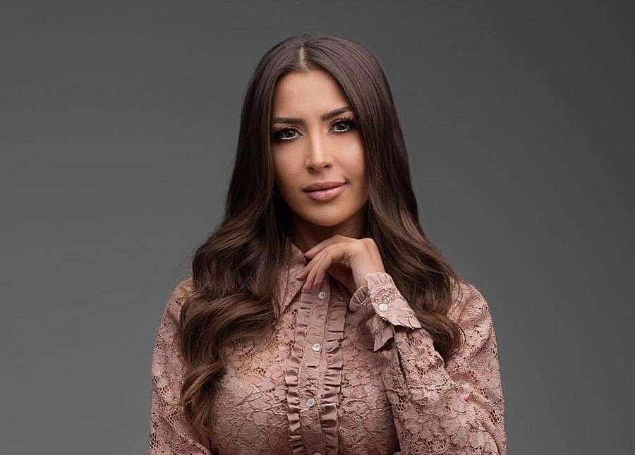 الفنانة جنات الفنانة جنات (مواقع)