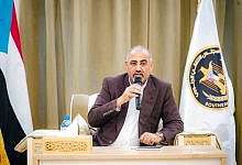 رئيس المجلس الانتقالي عيدروس الزبيدي (وكالات)