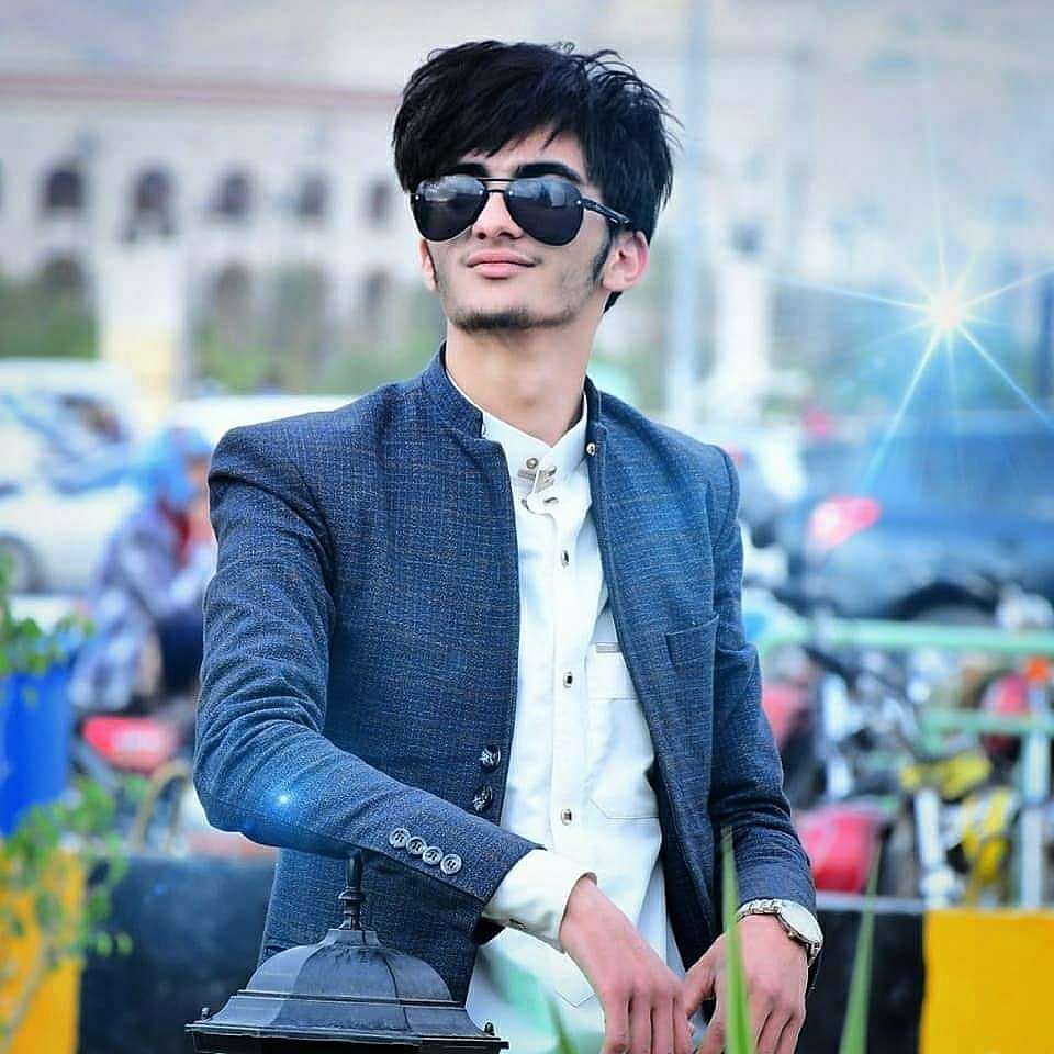 حاشد النقيب الشاب المغدور به حاشد النقيب (منصات تواصل)
