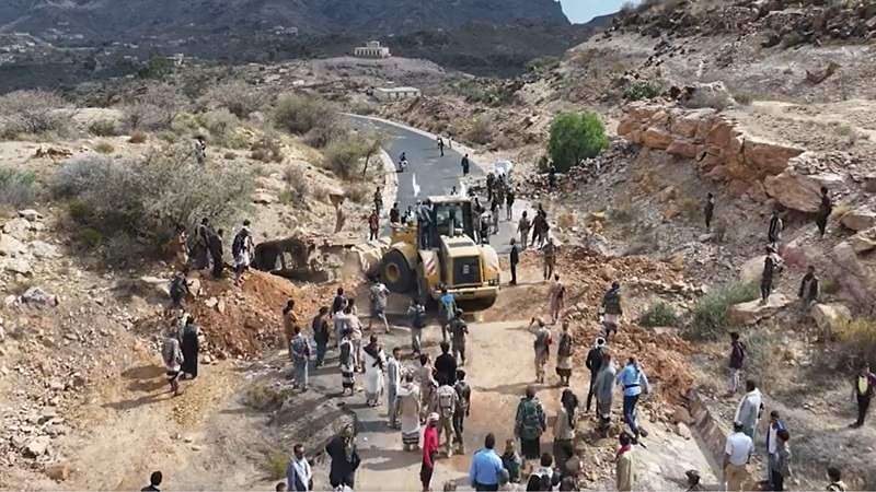 مصادر تكشف تفاصيل خطيرة حول فشل فتح طريق صنعاء ـ الضالع.. توجيهات من خارج اليمن