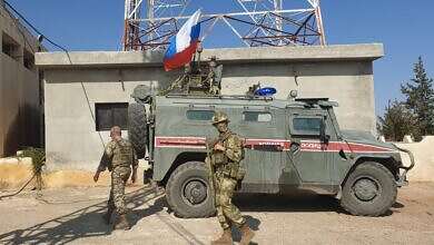 عربة عسكرية روسية في سوريا (سي إن إن)