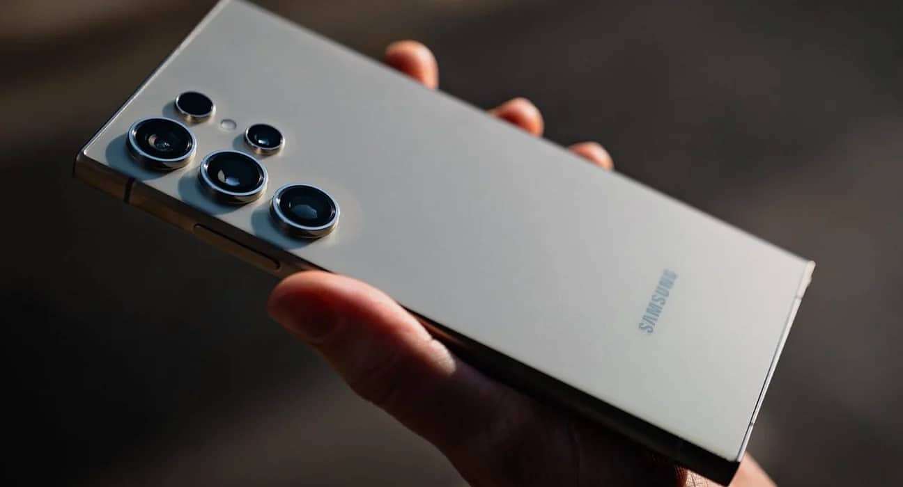 Samsung-Galaxy-S25-Ultra_78df جلاكسي إس 25 (مواقع)