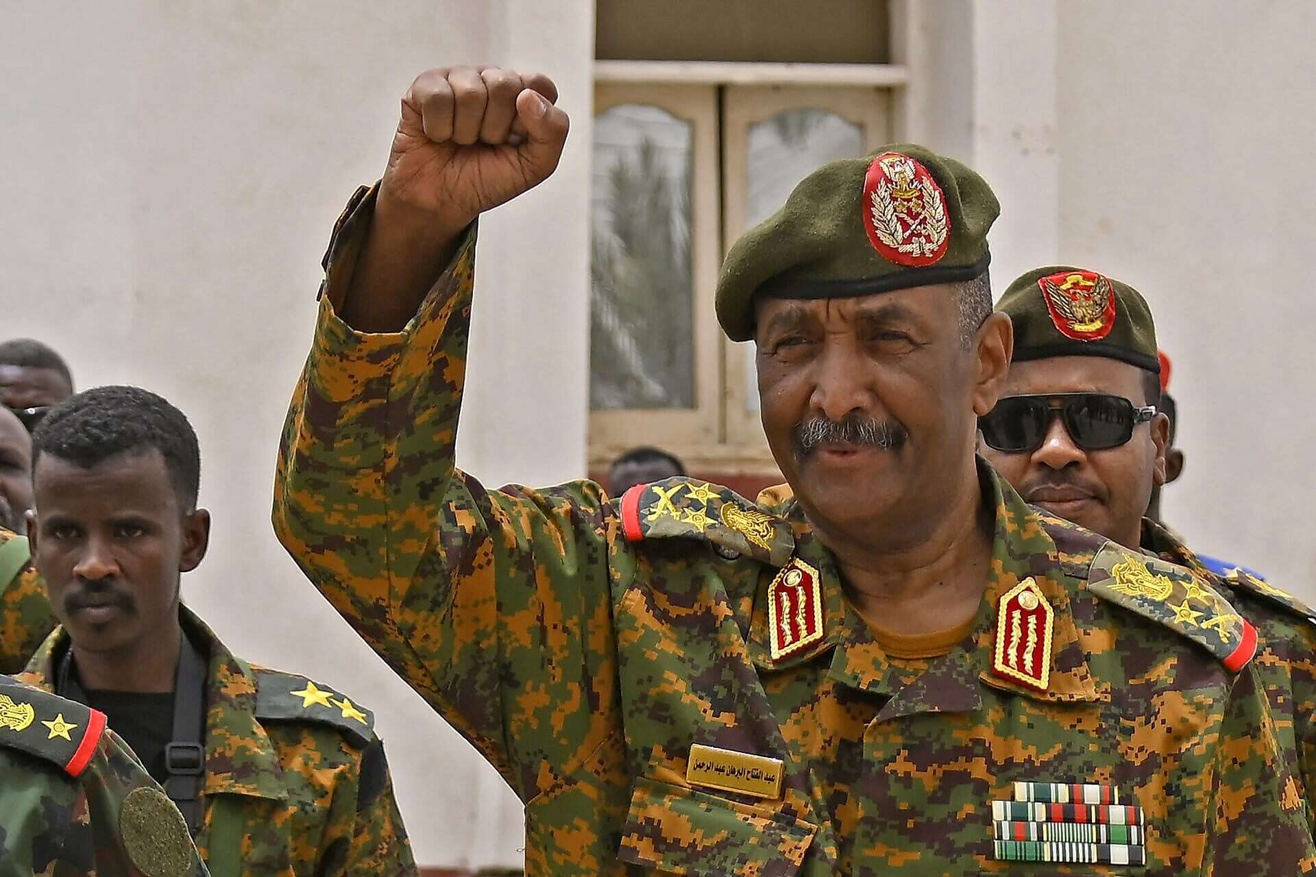 البرهان رئيس مجلس السيادة السوداني عبد الفتاح البرهان (مواقع)